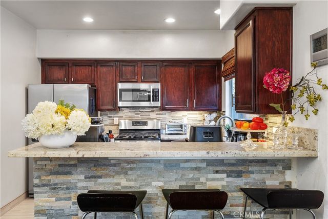 1729 Sunflower B, Glendora, CA 91740