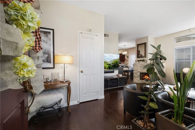 1729 Sunflower B, Glendora, CA 91740