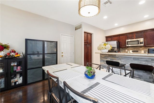 1729 Sunflower B, Glendora, CA 91740