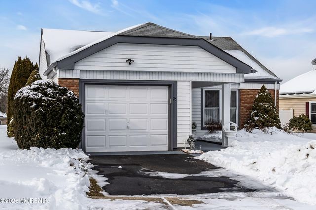 26 Maidstone Way, Manchester, NJ 08759