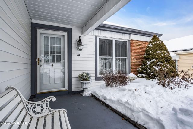 26 Maidstone Way, Manchester, NJ 08759
