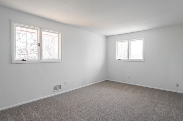 7740 Arlington Avenue North, Brooklyn Park, MN 55443