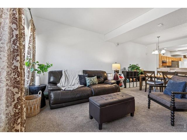 18767 E Yale Cir B, Aurora, CO 80013