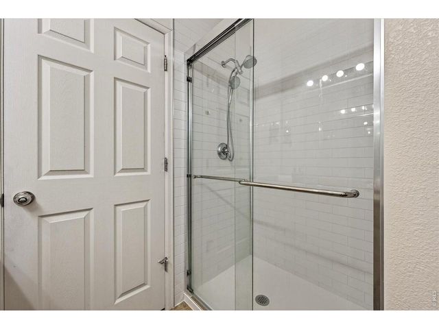 18767 E Yale Cir B, Aurora, CO 80013