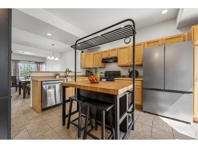 18767 E Yale Cir B, Aurora, CO 80013