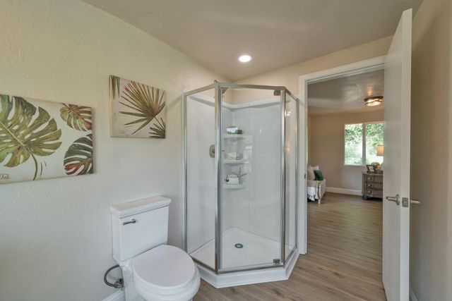 7045 Mount Vernon Rd, Auburn, CA 95603