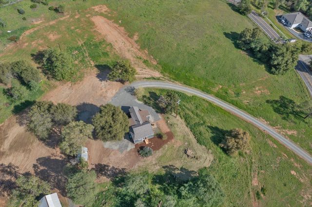 7045 Mount Vernon Rd, Auburn, CA 95603