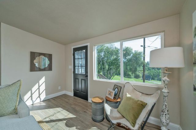 7045 Mount Vernon Rd, Auburn, CA 95603