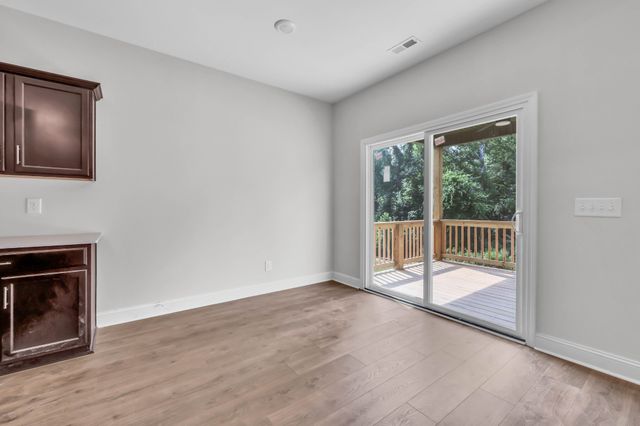 163 Leitrim Dr, Clarksville, TN 37042