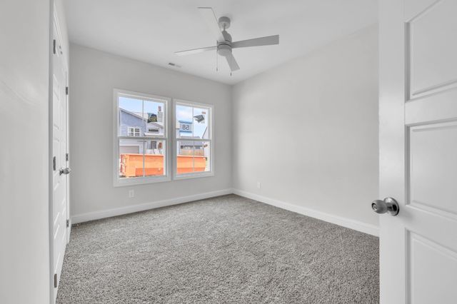 163 Leitrim Dr, Clarksville, TN 37042