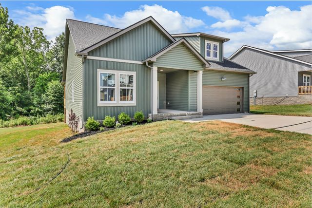 163 Leitrim Dr, Clarksville, TN 37042