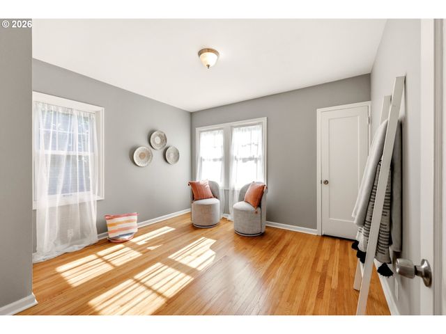 6354 N WILLIAMS Ave, Portland, OR 97217