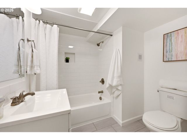 6354 N WILLIAMS Ave, Portland, OR 97217