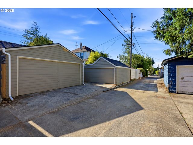6354 N WILLIAMS Ave, Portland, OR 97217