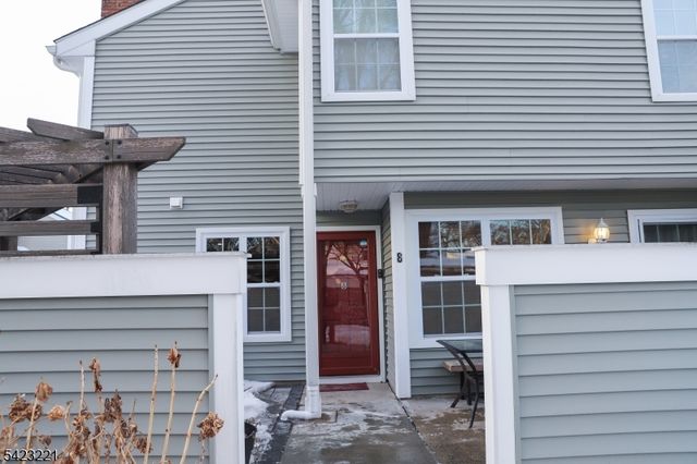 332 Greenbriar-Unit 8 8, Union Twp., NJ 07083