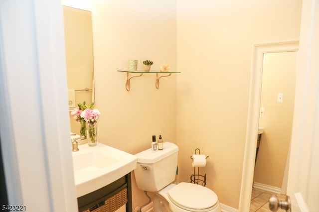 332 Greenbriar-Unit 8 8, Union Twp., NJ 07083
