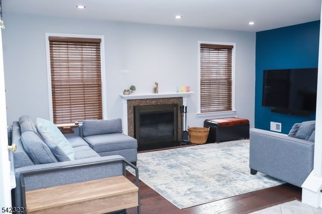 332 Greenbriar-Unit 8 8, Union Twp., NJ 07083
