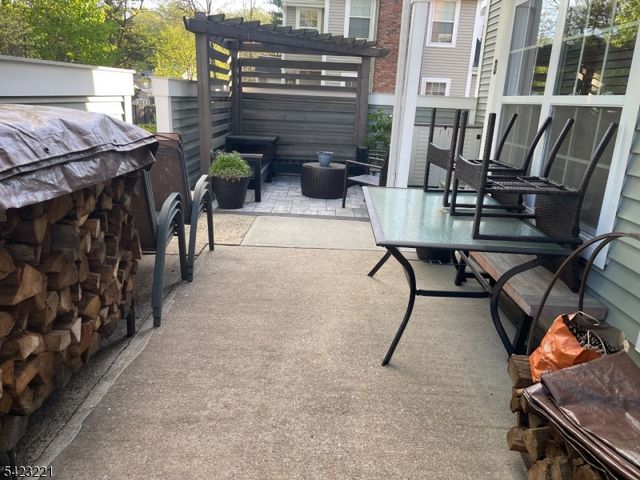 332 Greenbriar-Unit 8 8, Union Twp., NJ 07083