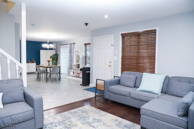 332 Greenbriar-Unit 8 8, Union Twp., NJ 07083