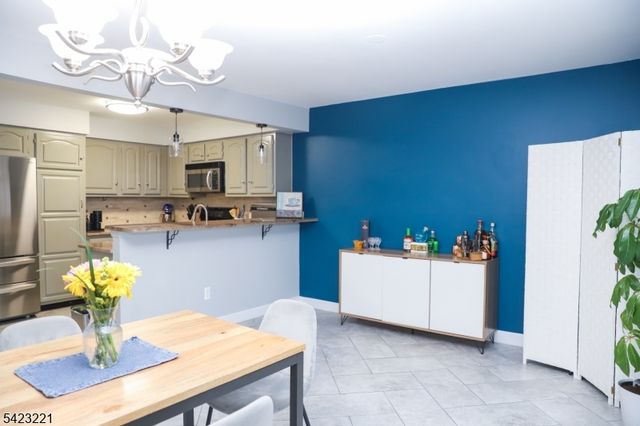 332 Greenbriar-Unit 8 8, Union Twp., NJ 07083