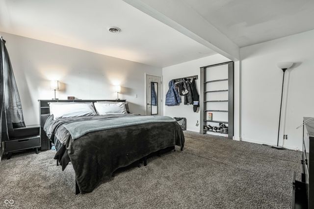 617 Nelson Drive, Mooresville, IN 46158