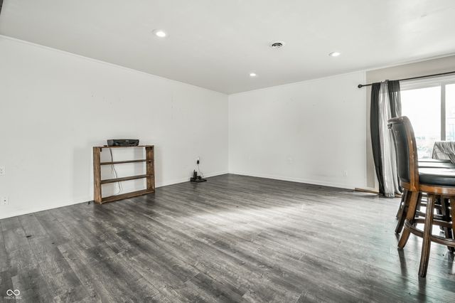 617 Nelson Drive, Mooresville, IN 46158