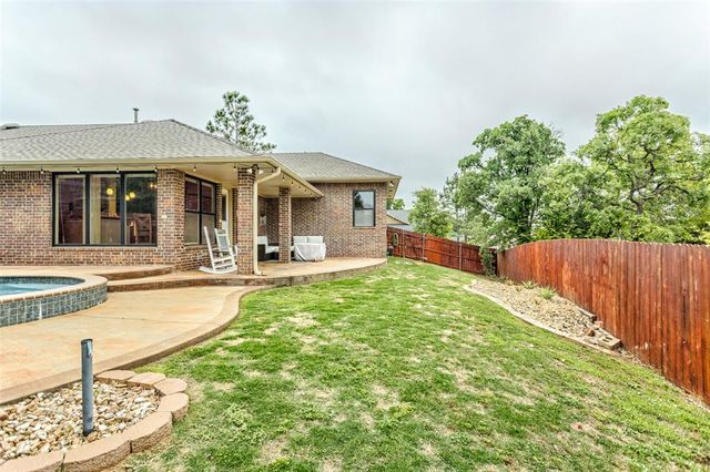 317 Falling Sky Drive, Edmond, OK 73034