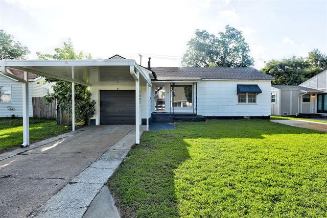 1007 Overland Court, Shawnee, OK 74801