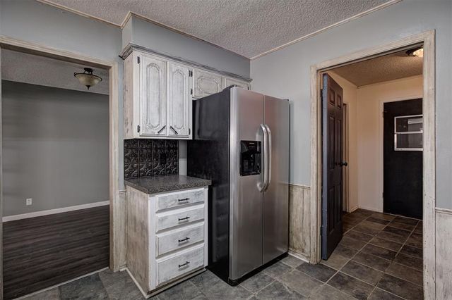 1007 Overland Court, Shawnee, OK 74801