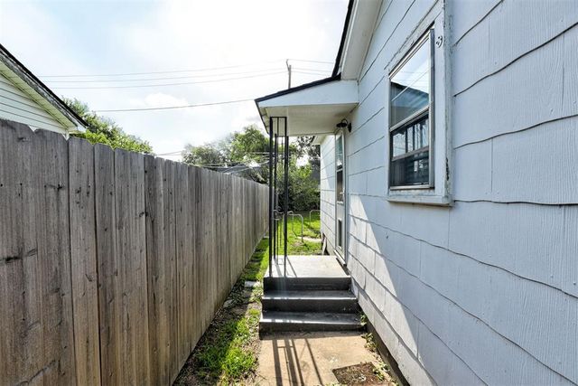 1007 Overland Court, Shawnee, OK 74801
