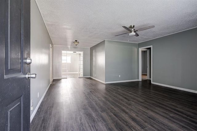 1007 Overland Court, Shawnee, OK 74801
