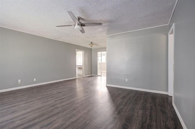 1007 Overland Court, Shawnee, OK 74801