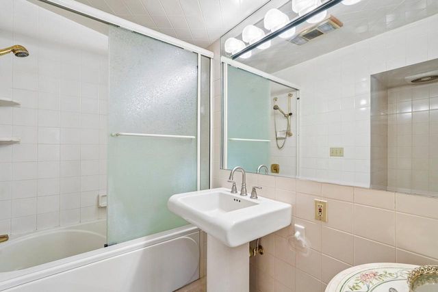 1136 Brown Deer ROAD, Milwaukee, WI 53217