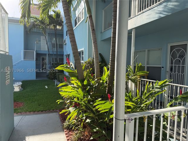 315 Van Buren St 107B, Hollywood, FL 33019