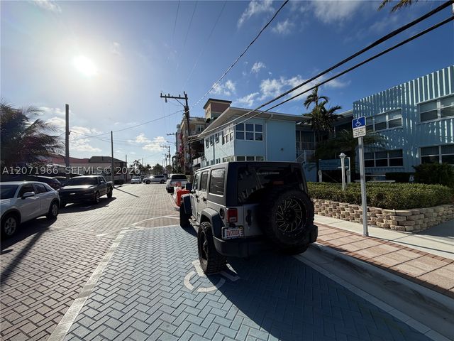 315 Van Buren St 107B, Hollywood, FL 33019