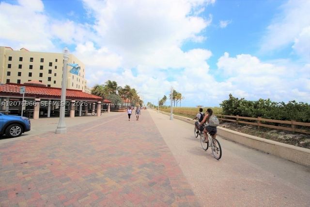315 Van Buren St 107B, Hollywood, FL 33019