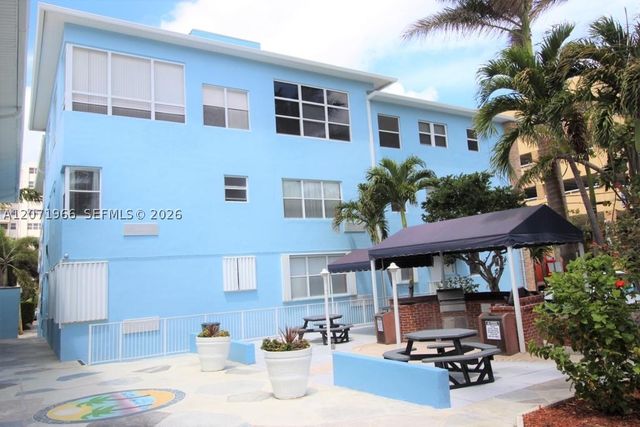 315 Van Buren St 107B, Hollywood, FL 33019