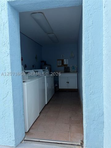 315 Van Buren St 107B, Hollywood, FL 33019