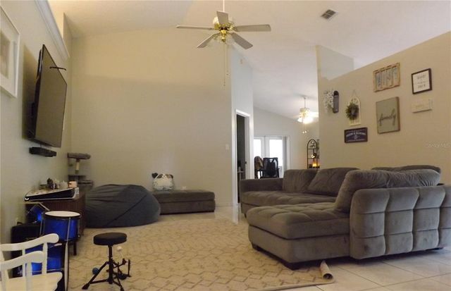 216 SANDHILL CRANE RUN, Orlando, FL 32828