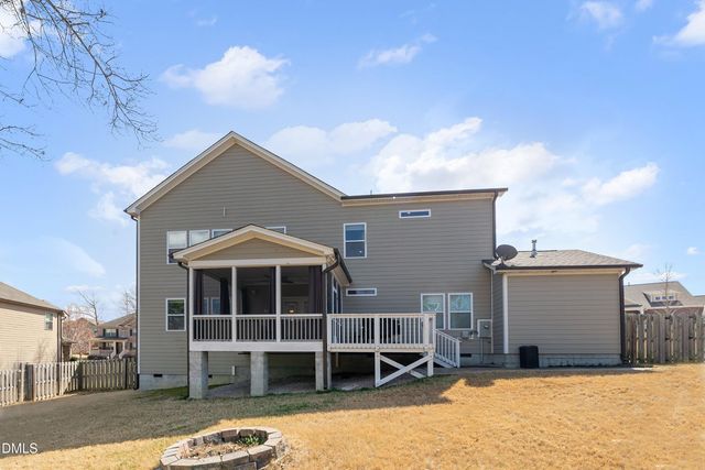 5012 Red Quill Way, Wake Forest, NC 27587