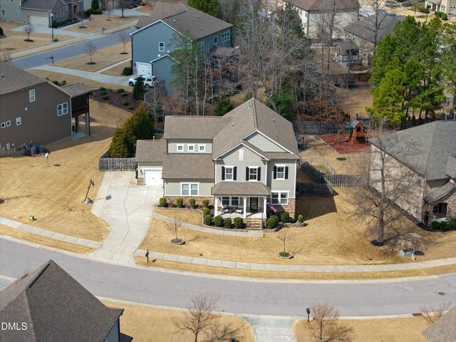 5012 Red Quill Way, Wake Forest, NC 27587