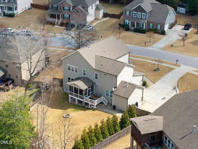 5012 Red Quill Way, Wake Forest, NC 27587