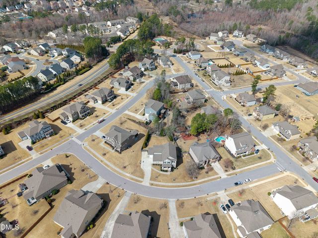 5012 Red Quill Way, Wake Forest, NC 27587