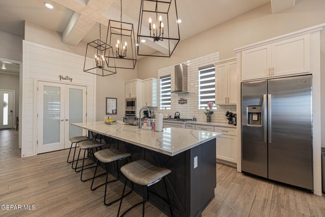 2504 Tony Harper Street, El Paso, TX 79938