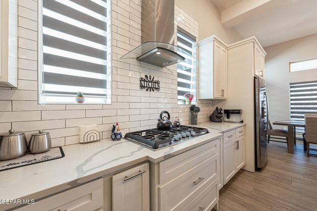 2504 Tony Harper Street, El Paso, TX 79938