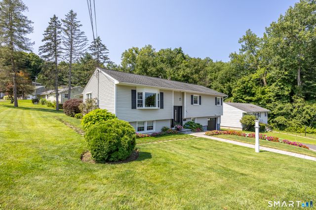 183 Plainfield Drive, Watertown, CT 06779