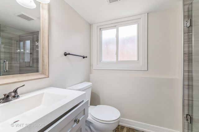 8300 S 79th Court, Justice, IL 60458