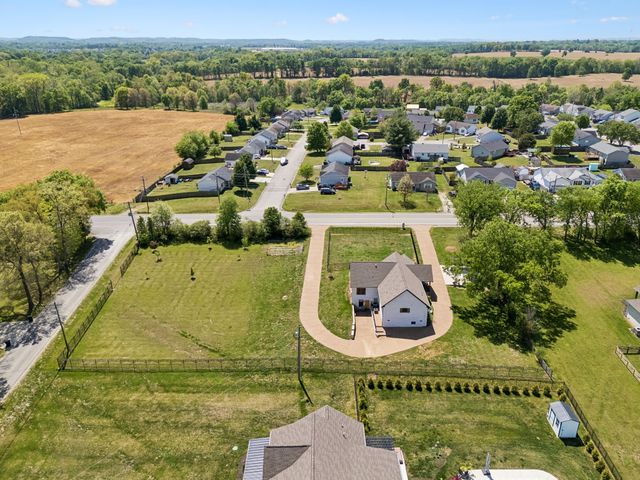 2104 Williamsport Pike, Columbia, TN 38401