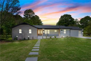 5036 Chestnut Forest Lane, Dunwoody, GA 30360