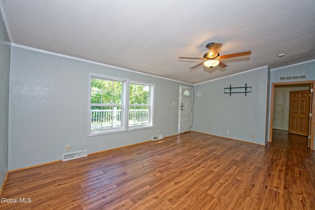 128 State Highway 5S, Amsterdam, NY 12010